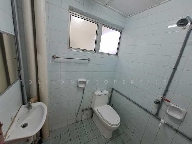 Untuk Disewa - Menara Puteri