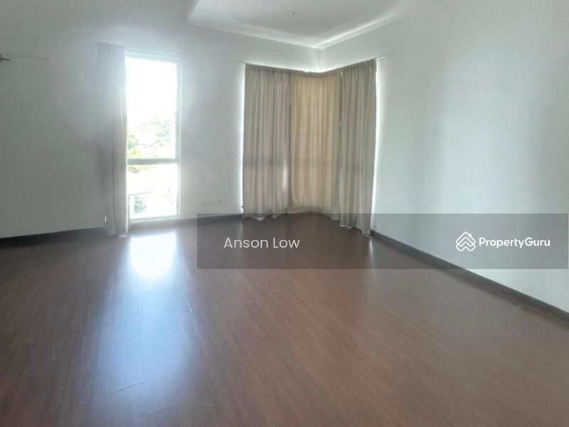 For Sale - 3 Storey Semi D 2,700sf Gated & Guarded Freehold Bukit Jambul