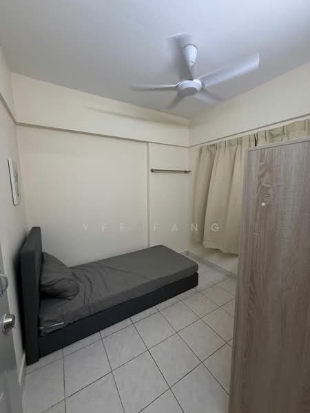 Apartment for Rent at Pelangi Apartment - Yee Fang - Bedroom - PropertyGuru.com.my