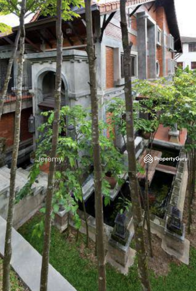 Untuk Dijual - Brick Balinese-inspired 3-storey Freehold Bungalow