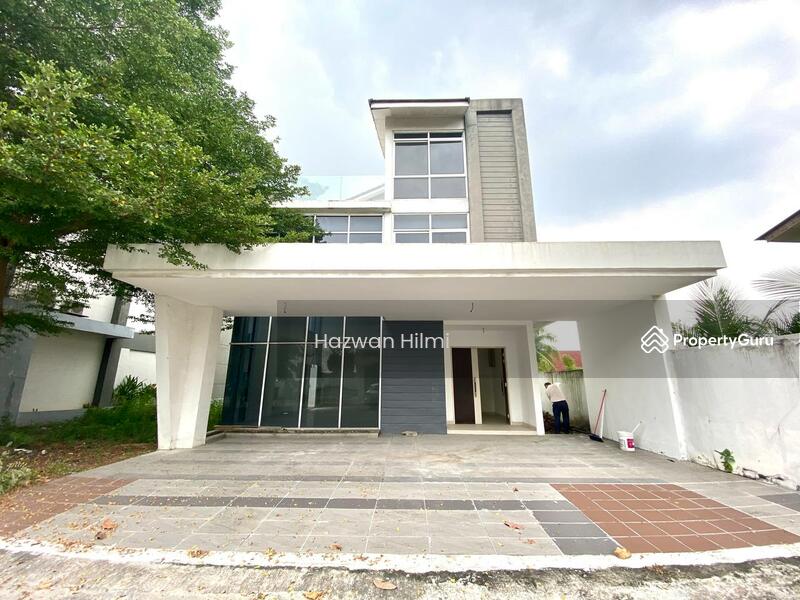 Untuk Dijual - Bungalow Taman Alam Kemuning Shah Alam