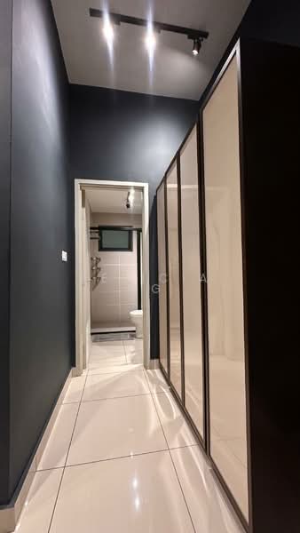 Kondominium untuk Disewa di Skyvilla @ D'Island - Felicia Ng - Corridor - PropertyGuru.com.my