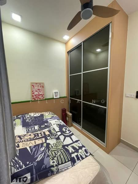 Kondominium untuk Disewa di Skyvilla @ D'Island - Felicia Ng - Bedroom - PropertyGuru.com.my