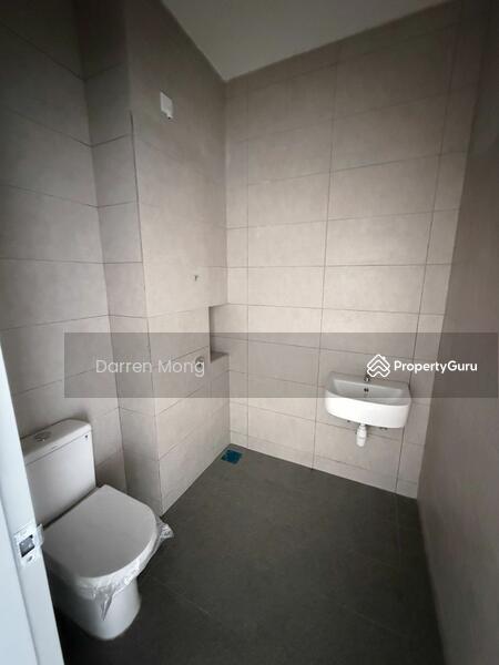 Rumah Teres 2-Tingkat untuk Dijual di Austin Crest (Johor Bahru) - Darren Mong - PropertyGuru.com.my