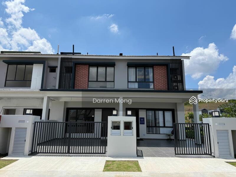 Rumah Teres 2-Tingkat untuk Dijual di Austin Crest (Johor Bahru) - Darren Mong - PropertyGuru.com.my