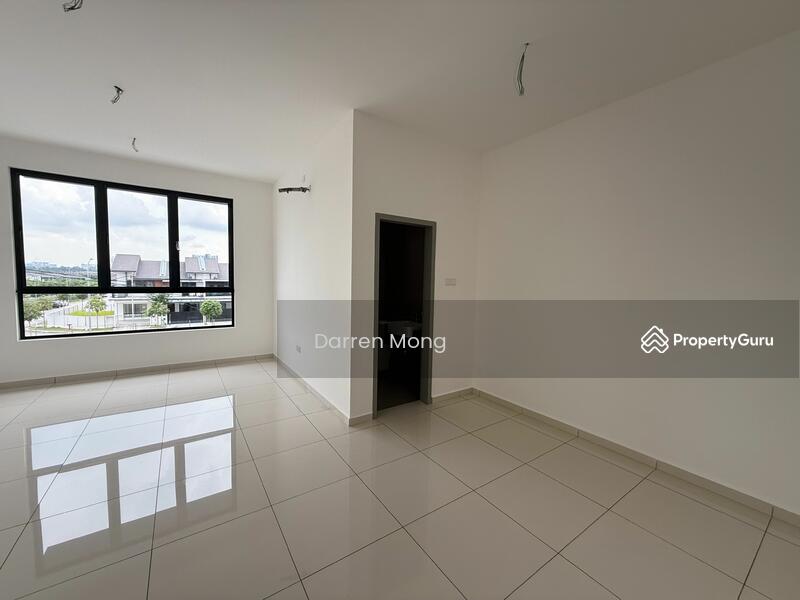 Rumah Teres 2-Tingkat untuk Dijual di Austin Crest (Johor Bahru) - Darren Mong - PropertyGuru.com.my