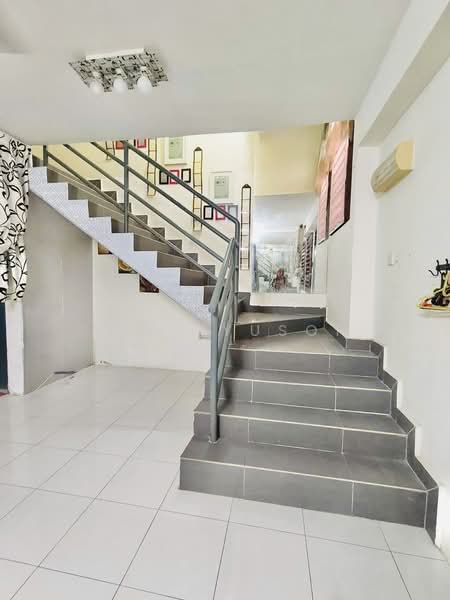 2-storey Terraced House for Rent in Taman Salak Perdana (Dengkil) - Erin Yusof - Interior - PropertyGuru.com.my