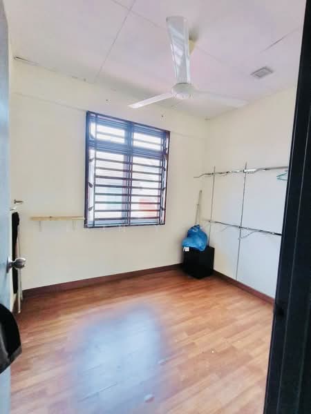 2-storey Terraced House for Rent in Taman Salak Perdana (Dengkil) - Erin Yusof - Interior - PropertyGuru.com.my