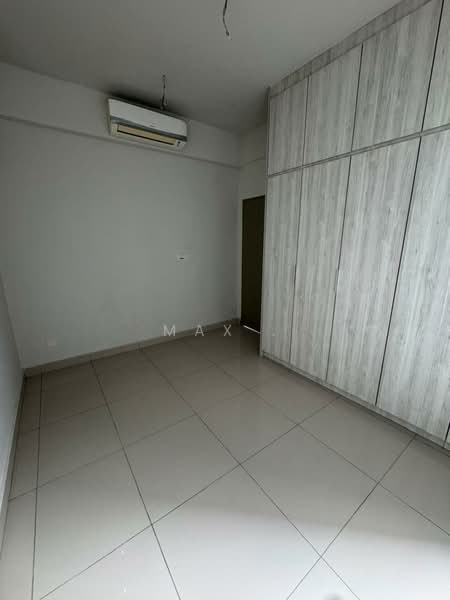 Service Residence for Sale at LakePark Residence @ KL North - Max . - PropertyGuru.com.my