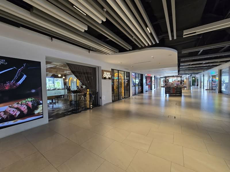 Shop for Rent in Gurney Drive (Penang) - Patrick . - Corridor - PropertyGuru.com.my