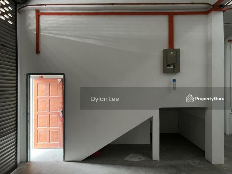 For Sale - 1.5 Storey Light Industrial Terrace Factory @ Tmn Nagasari Prai Juru For Sale