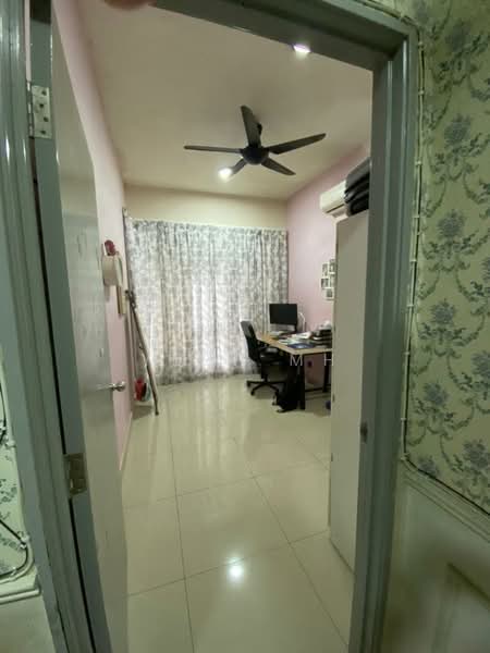 Servis Apartment untuk Disewa di Ayuman Suites - Yeoh MH - Study - PropertyGuru.com.my