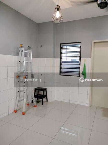 For Sale - [NICE HOUSE] Bandar Rimbayu Livia