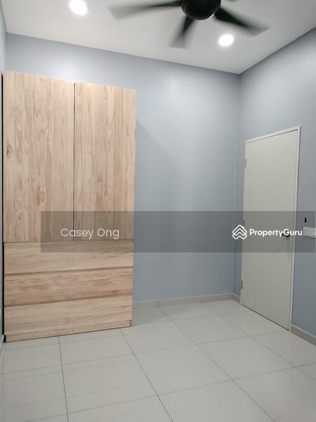 For Sale - [NICE HOUSE] Bandar Rimbayu Livia