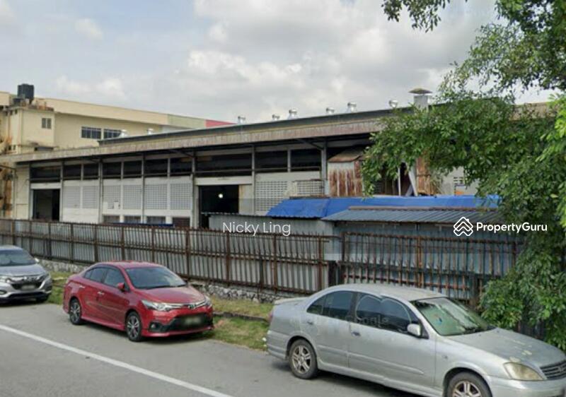 For Rent - Detached factory with 4 storey office at kawasan industri batu caves for rent