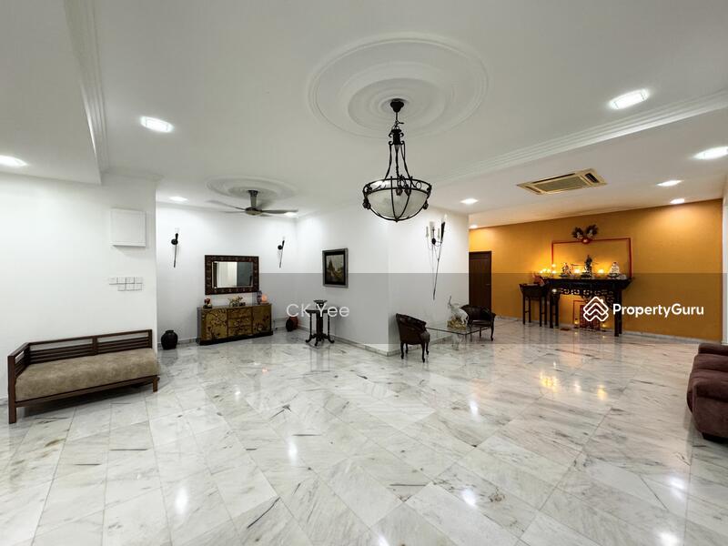 For Sale - Corner Lot House at Jalil Sutera