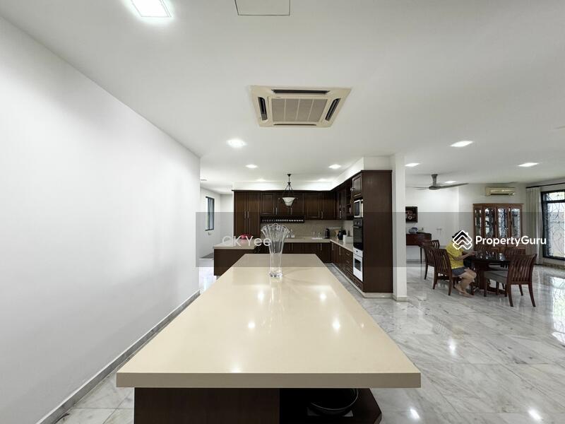 For Sale - Corner Lot House at Jalil Sutera