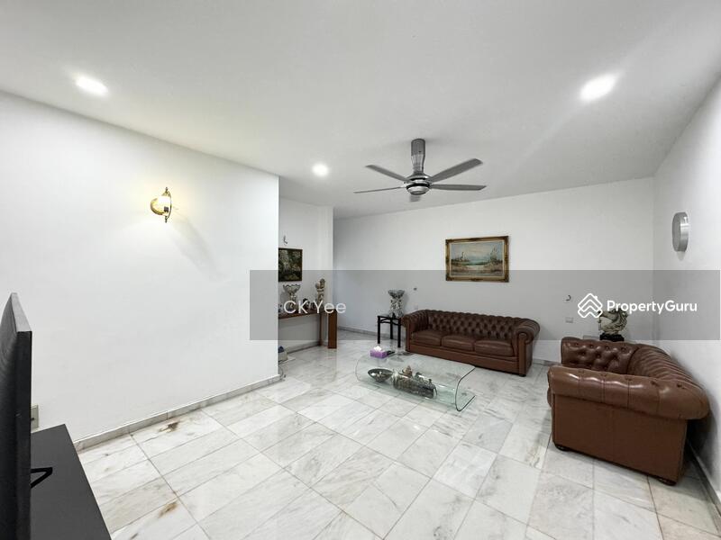 For Sale - Corner Lot House at Jalil Sutera