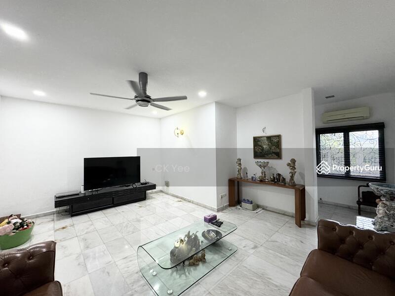 For Sale - Corner Lot House at Jalil Sutera