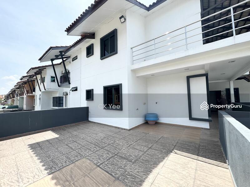 For Sale - Corner Lot House at Jalil Sutera