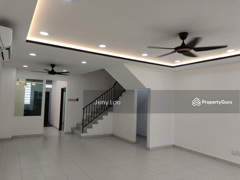 For Sale - Taman Pulai Mutiara Renovated 2.5 Storey Terraces House