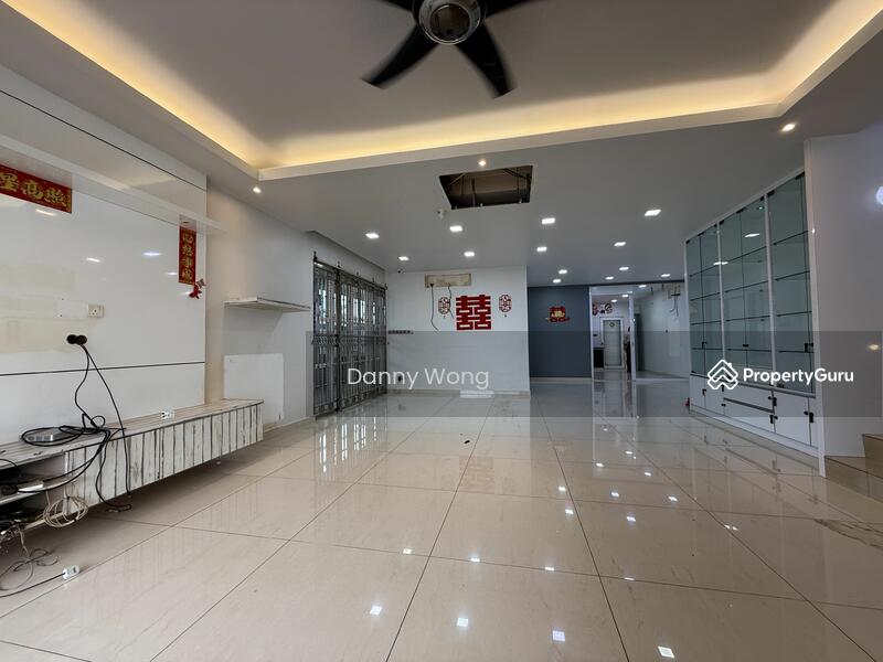 For Sale - Anggun 1