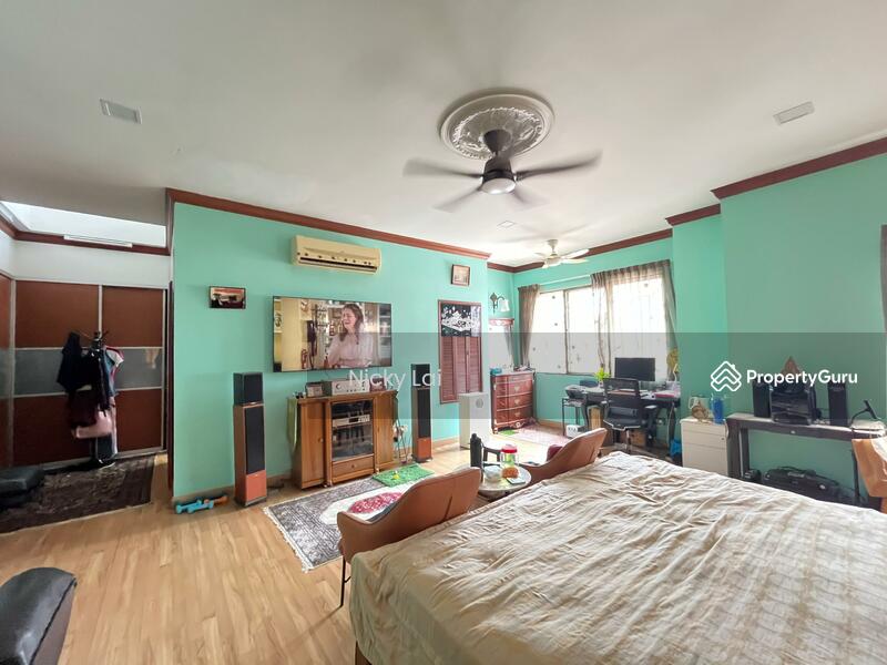 For Sale - Damansara Legenda