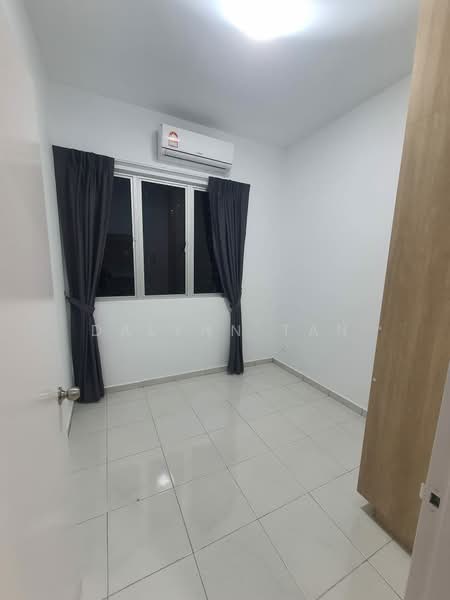 For Rent - Seri Topaz