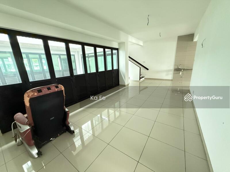 For Sale - Aralia @ Elmina Gardens