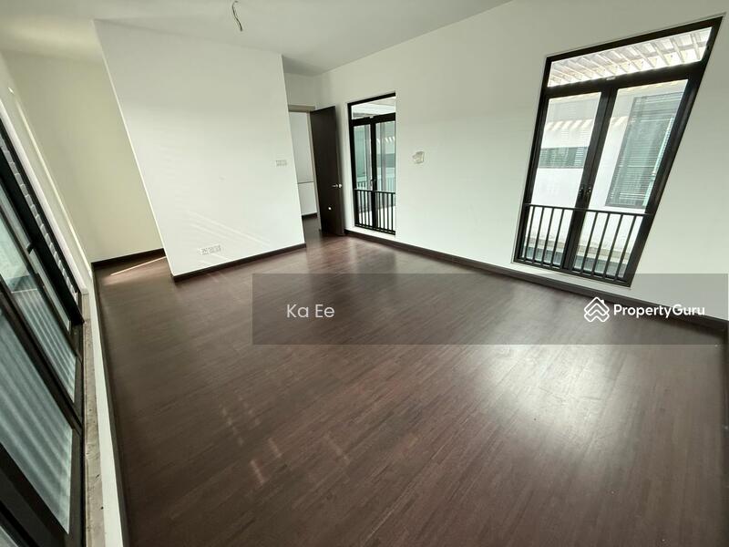 For Sale - Aralia @ Elmina Gardens