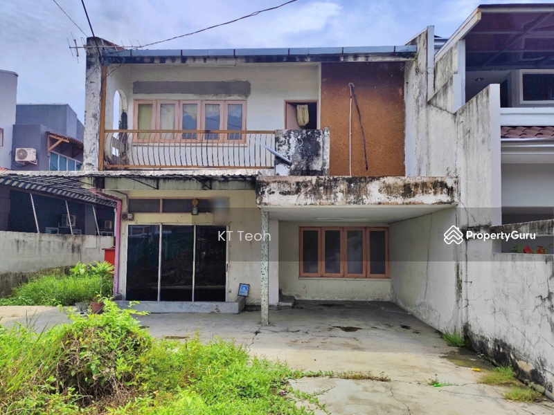 Untuk Dijual - Below Market Value; 2 Sty Semi-D @ Taman Laksamana, Teluk Intan