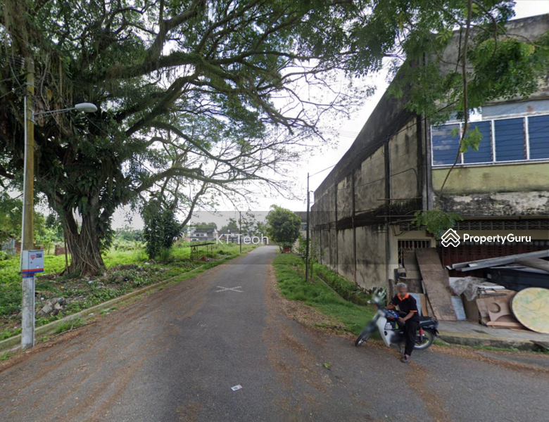 Untuk Dijual - Below Market Value; 2 Sty Semi-D @ Taman Laksamana, Teluk Intan