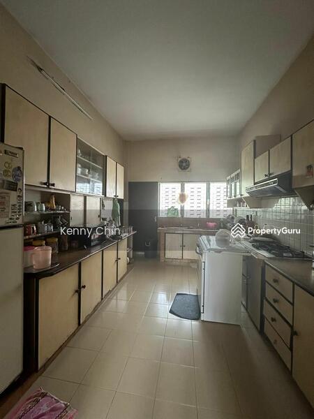 Untuk Dijual - 2 Storey Bungalow House, Seksyen 11, Petaling Jaya