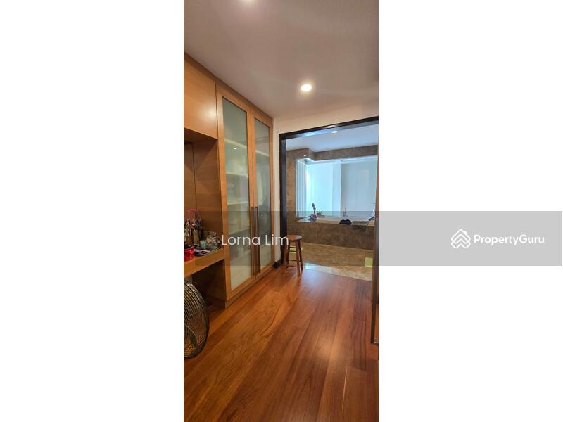 For Sale - Flora Murni