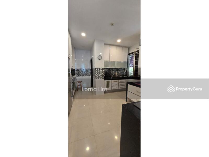 For Sale - Flora Murni