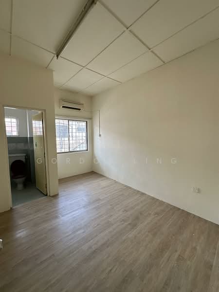 2-storey Terraced House for Sale in Sungai Long (Bandar Sungai Long) - Gordon Ling - PropertyGuru.com.my
