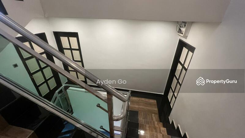For Sale - Laman Rimbunan