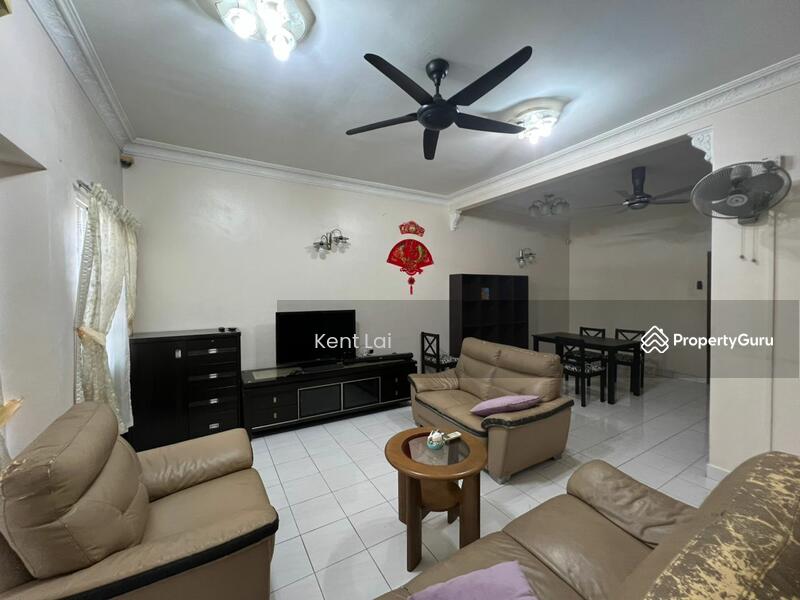 For Sale - Puteri 10