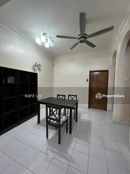 For Sale - Puteri 10