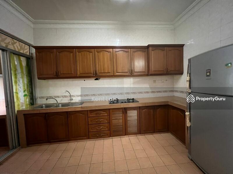 For Sale - Puteri 10