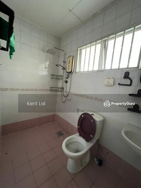 For Sale - Puteri 10