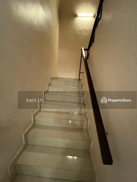 For Sale - Puteri 10