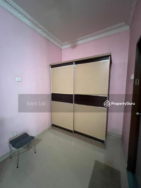 For Sale - Puteri 10
