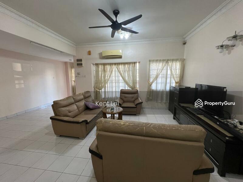 For Sale - Puteri 10