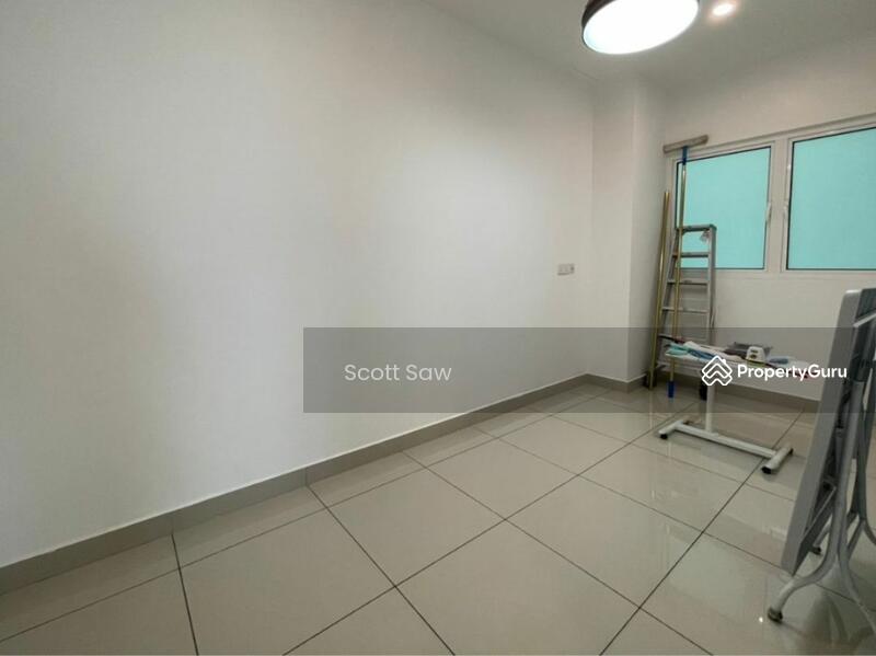 Untuk Dijual - Southbay Plaza