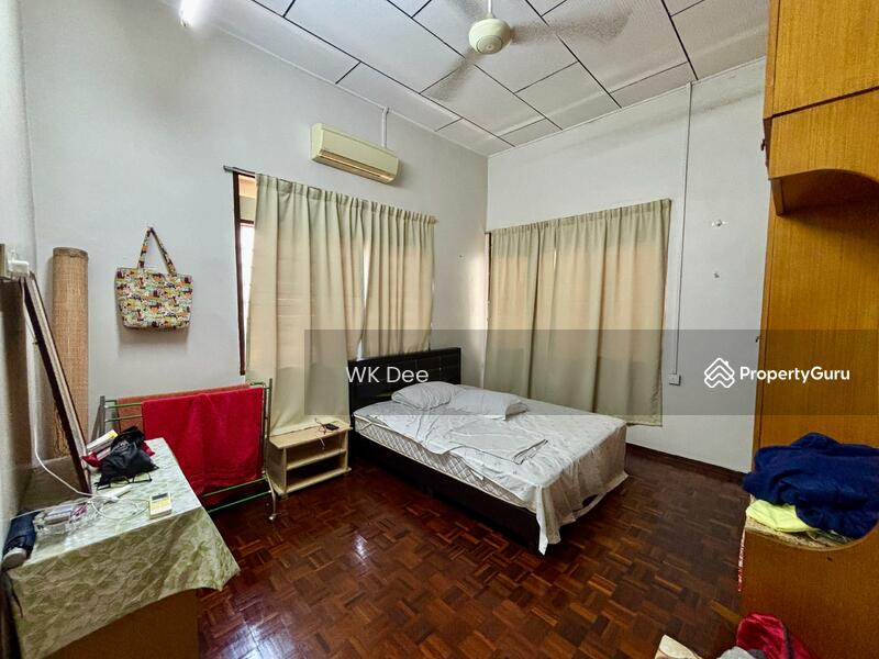 Single Storey Semi D @ Taman Pantai. Peaceful surrounding. untuk Untuk Dijual - RM 588,000, Apr 2026 - PropertyGuru.com.my