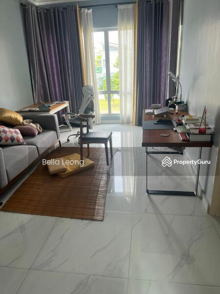 Rumah Berkembar untuk Dijual di Taman Anggun (Rawang) - Bella Leong - PropertyGuru.com.my