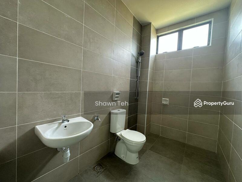 Rumah Teres 2 Tingkat untuk Dijual di Tanjong Minyak (Melaka) - Shawn Teh - PropertyGuru.com.my