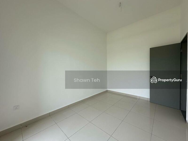 Rumah Teres 2 Tingkat untuk Dijual di Tanjong Minyak (Melaka) - Shawn Teh - PropertyGuru.com.my