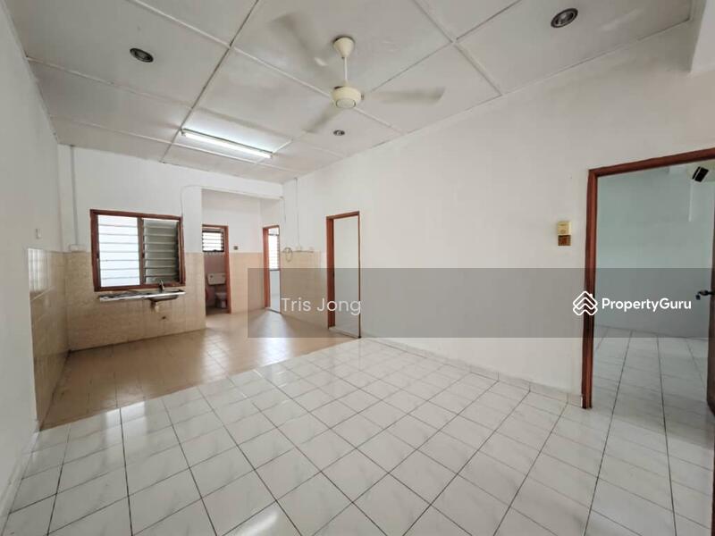 Untuk Dijual - Taman Rawang Putra Town House